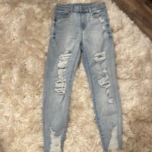 American Eagle Curvy Hi-Rise Distressed Jegging Size 2 Short